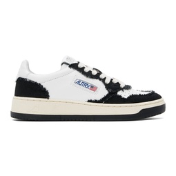 White & Black Two-Tone Medalist Low Sneakers 241954M237017