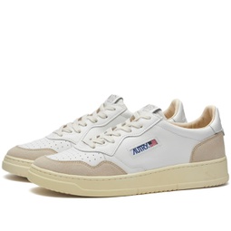 Autry 01 Low Leather and Suede Sneaker White & White