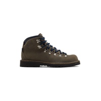 Taupe Mountain Pass Boots 222338M255015