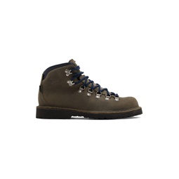 Taupe Mountain Pass Boots 222338M255015