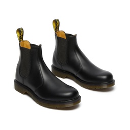 Unisex Dr Martens 2976 Smooth Leather Chelsea Boots
