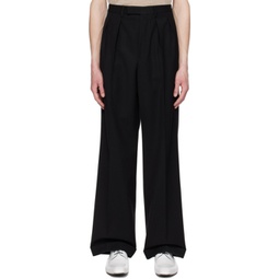 Black Pleated Trousers 231358M191037