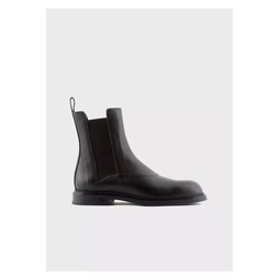 Grained Leather Chelsea Boots