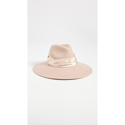 Emmanuelle Hat