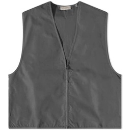 Fear of God ESSENTIALS Woven Twill Vest Off Black