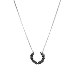 Fred Perry Laurel Wreath Necklace Silver
