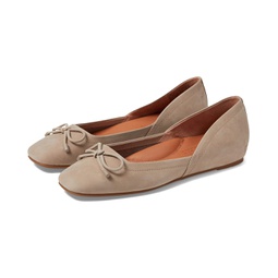 Womens Gentle Souls by Kenneth Cole Sailor