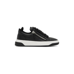 Black   White Gz94 Sneakers 231266F128000