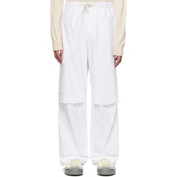 White Relaxed Trousers 231249M191046