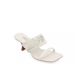 Journee Collection Womens Monyka Sandal - Ivory