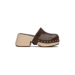 Brown Bottone Clogs 221349F122005