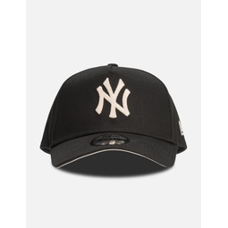 New York Yankees Chenille Stitch 9Forty Cap