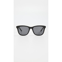 587 New Classic Square Sunglasses
