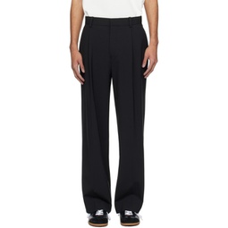 Black One Tuck Trousers 241221M191025