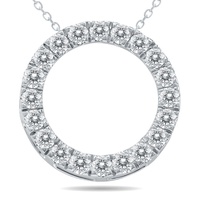 1 carat tw diamond circle pendant in 10k white gold