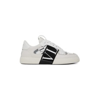 White   Black VL7N Sneakers 231807M237111