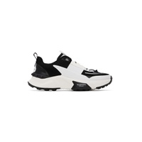 Black   White True Act Low Top Sneakers 241807M237062