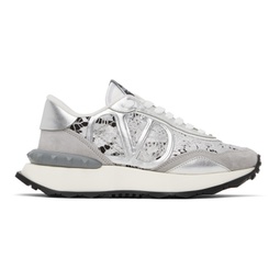 Silver & Gray Lacerunner Sneakers 232807F128006