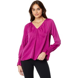 Womens Vince Camuto Embroidered V-Neck Long Sleeve Blouse