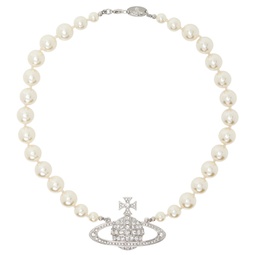 White One Row Pearl Bas Relief Necklace 241314F023043