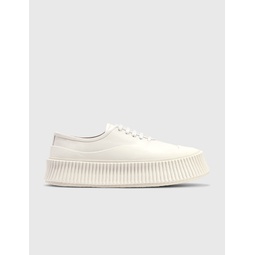 Padded Low-top Leather Sneaker