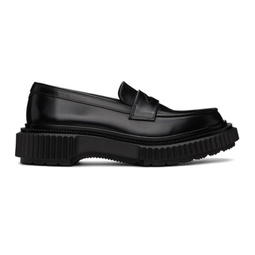 Black Type 182 Loafers 222546M231010