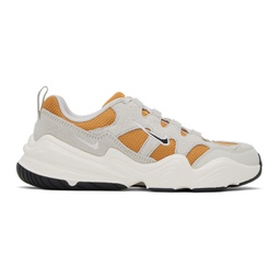 Gray & Orange Tech Hera Sneakers 241011F128032