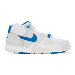 White & Gray Air Trainer 1 Sneakers 241011M236029