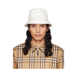 White Quilted Bucket Hat 222376M140018