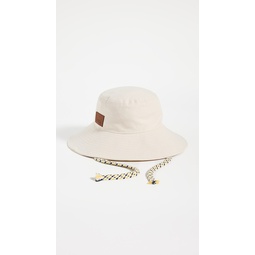 Fadelya Bucket Hat