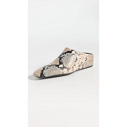 Embossed Leather Mocassino Flats