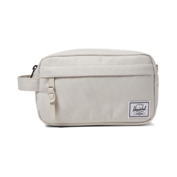 Herschel Supply Co Chapter Small Travel Kit