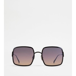 squared sunglasses