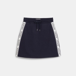 a line short skirt