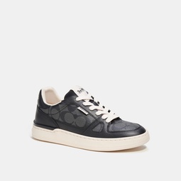 clip court low top sneaker in signature canvas