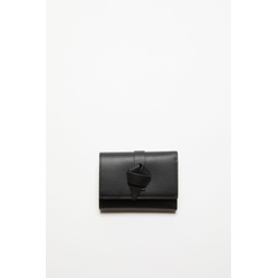 Musubi folded wallet - Black